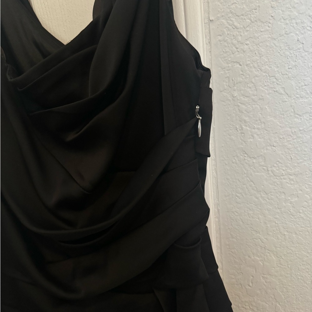 Express Black Blouse With Chic Style - image 2